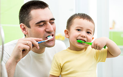 Which type of toothbrush should I use, How should I brush